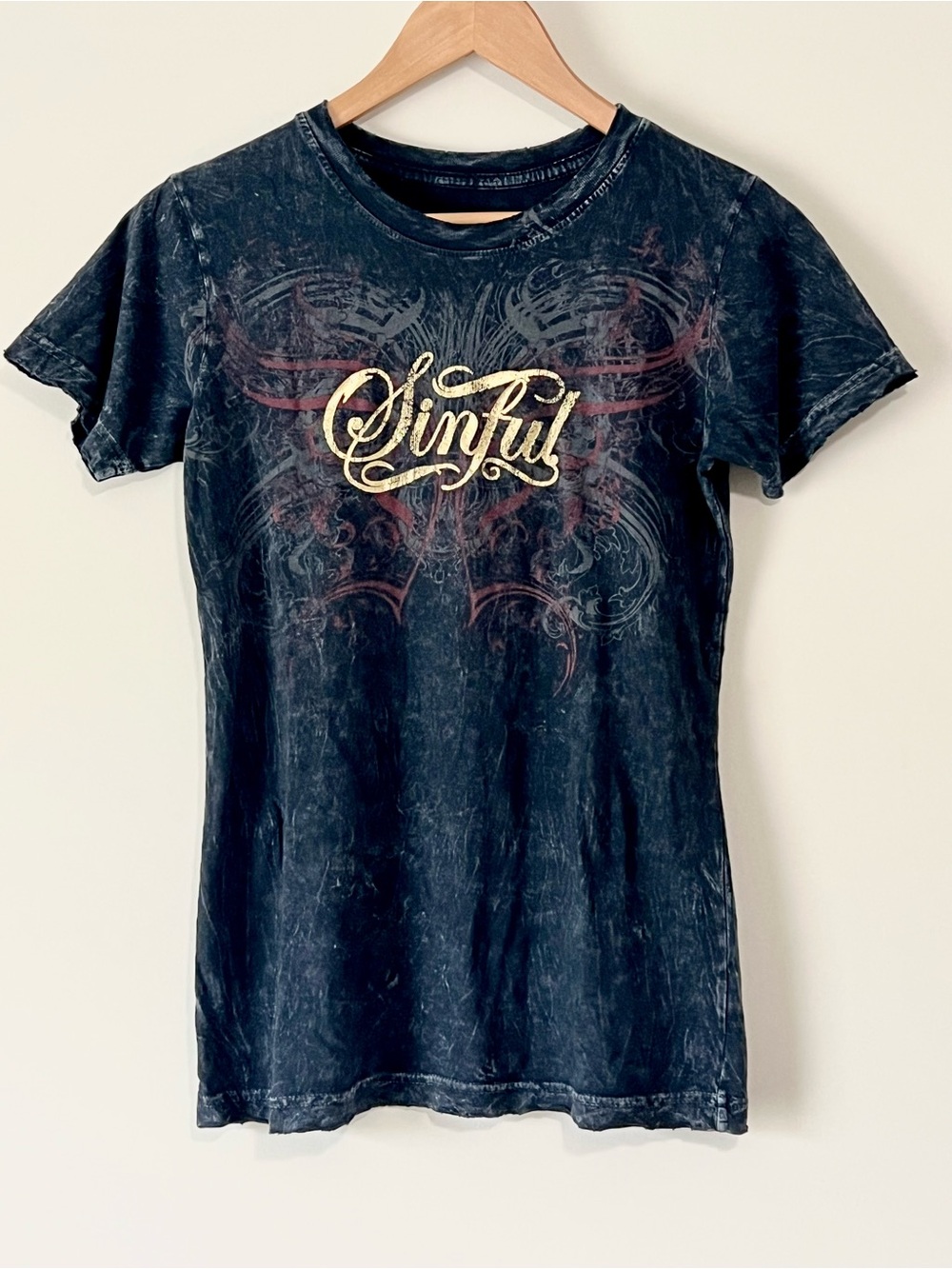 🔥 VTG Y2K SINFUL BY AFFLICTION CYBER GRUNGE TEE 🔥